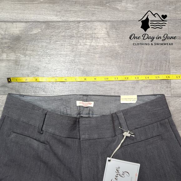 Dockers Petite Trouser Leg Pants Size 10P - Picture 3 of 6